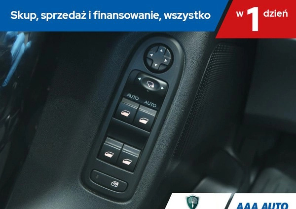 Citroen C3 cena 27000 przebieg: 112622, rok produkcji 2016 z Ogrodzieniec małe 254